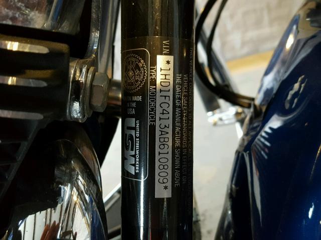 1HD1FC413AB610809 - 2010 HARLEY-DAVIDSON FLHTCU BLUE photo 10