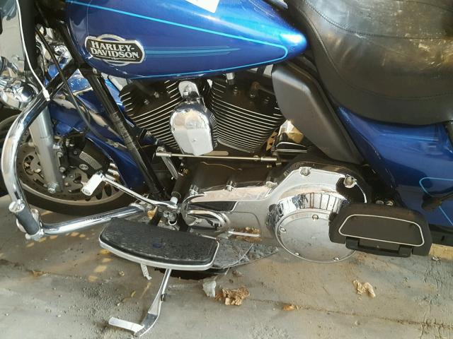 1HD1FC413AB610809 - 2010 HARLEY-DAVIDSON FLHTCU BLUE photo 7