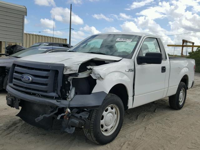 1FTMF1CW7AFD50987 - 2010 FORD F150 WHITE photo 2