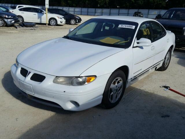 1G2WP52K61F135908 - 2001 PONTIAC GRAND PRIX WHITE photo 2
