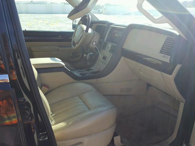 5LMEU88H95ZJ13203 - 2005 LINCOLN AVIATOR 黑色 照片 5
