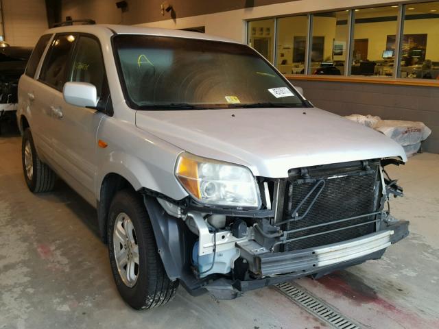 5FNYF28248B015245 - 2008 HONDA PILOT VP SILVER photo 1