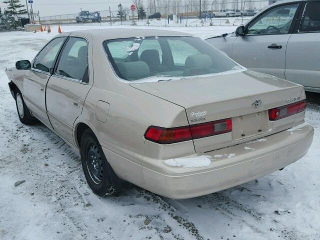 JT2BG22K0W0126150 - 1998 TOYOTA CAMRY CE GOLD photo 3