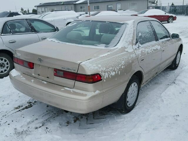 JT2BG22K0W0126150 - 1998 TOYOTA CAMRY CE GOLD photo 4