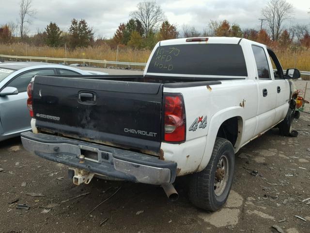 1GCHK23U35F933922 - 2005 CHEVROLET SILVERADO WHITE photo 4