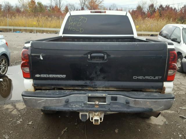 1GCHK23U35F933922 - 2005 CHEVROLET SILVERADO WHITE photo 6