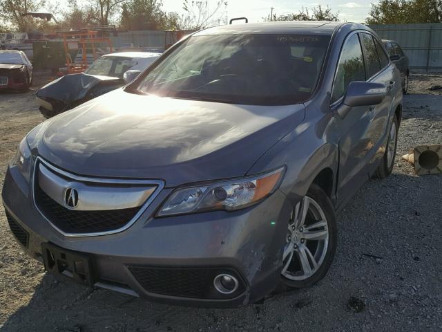 5J8TB3H57DL011625 - 2013 ACURA RDX TECHNO SILVER photo 2