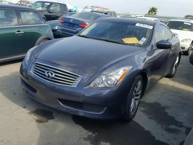 JNKCV64E08M106801 - 2008 INFINITI G37 BASE GRAY photo 2