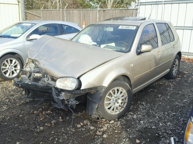 9BWGP61J634057374 - 2003 VOLKSWAGEN GOLF GLS T GOLD photo 2