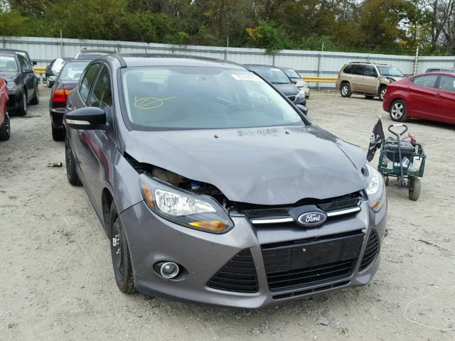 1FADP3K2XDL193491 - 2013 FORD FOCUS SE GRAY photo 1