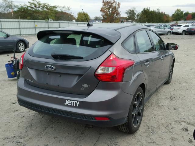 1FADP3K2XDL193491 - 2013 FORD FOCUS SE GRAY photo 4
