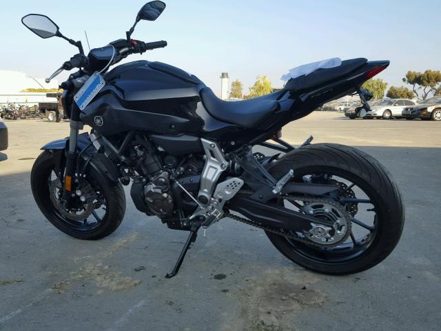 JYARM06Y9GA002497 - 2016 YAMAHA FZ07 C BLACK photo 3