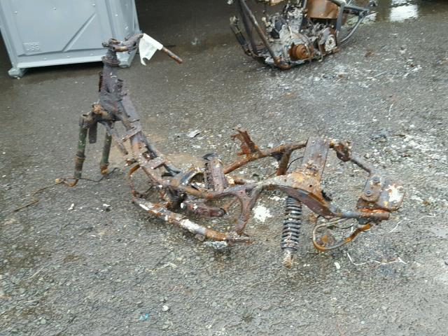 ZD4PCB0063S002267 - 2004 APRILIA SCARABEO 1 烧焦的 照片 3