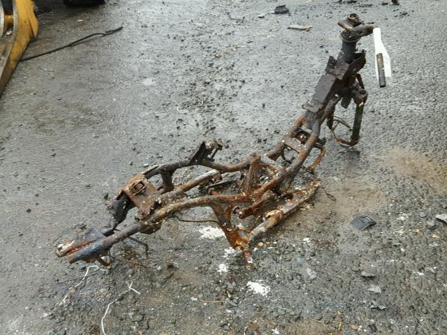 ZD4PCB0063S002267 - 2004 APRILIA SCARABEO 1 烧焦的 照片 4