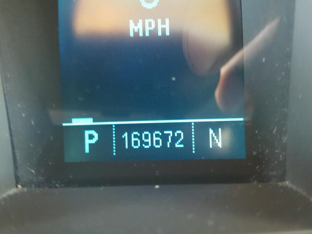 1G4GC5EG9AF139563 - 2010 BUICK LACROSSE C CREAM photo 2