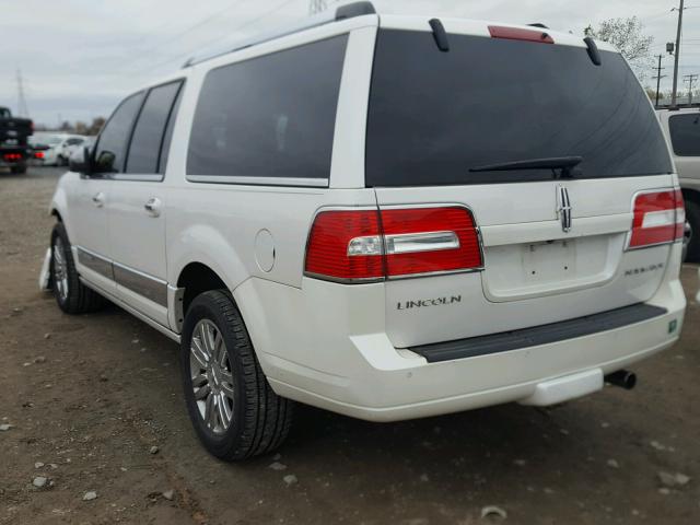 5LMJJ3J50AEJ11075 - 2010 LINCOLN NAVIGATOR WHITE photo 3