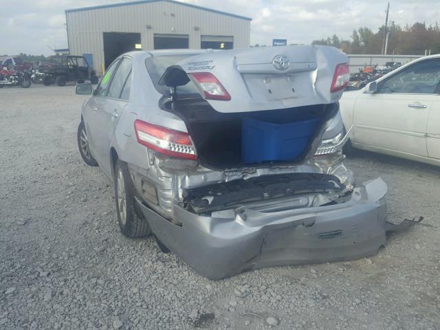 4T1BF3EK2BU609486 - 2011 TOYOTA CAMRY BASE GRAY photo 3