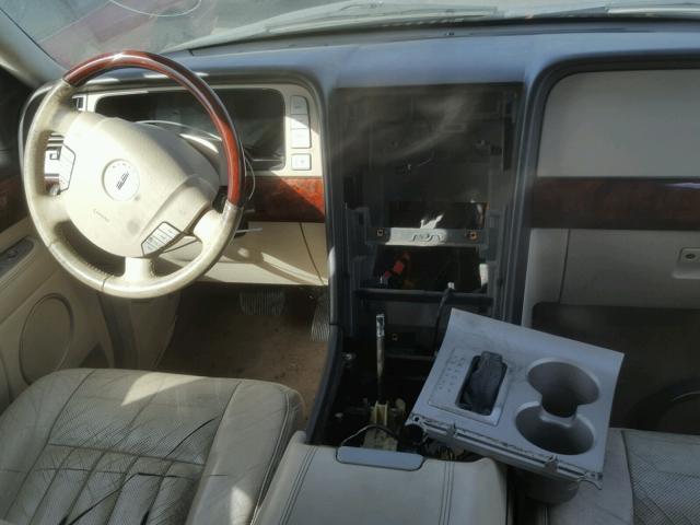 5LMFU27R73LJ19173 - 2003 LINCOLN NAVIGATOR BLACK photo 9