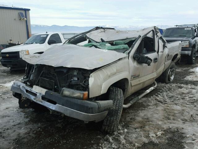 1GCHK23294F263029 - 2004 CHEVROLET SILVERADO GOLD photo 2