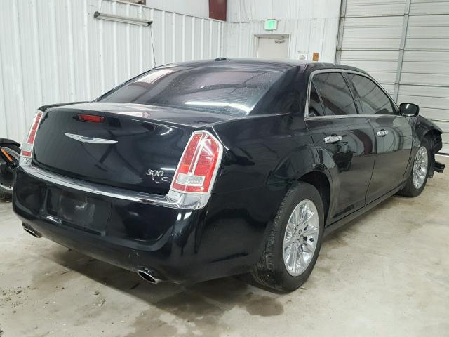 2C3CCAEG3DH735772 - 2013 CHRYSLER 300C BLACK photo 4