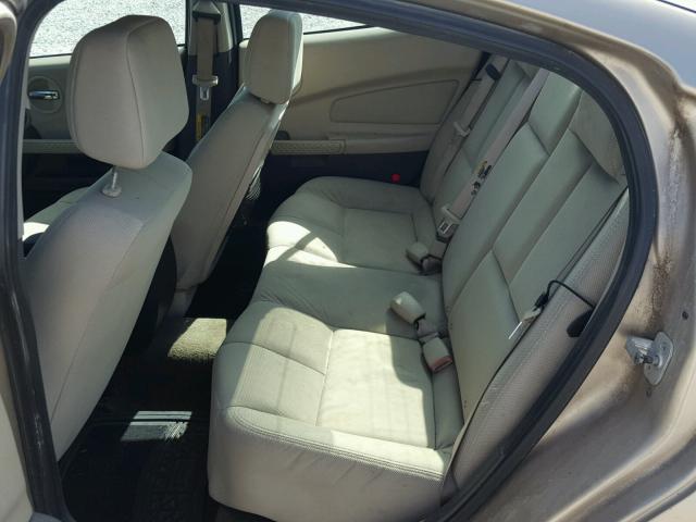 2G2WR524941361142 - 2004 PONTIAC GRAND PRIX GOLD photo 6