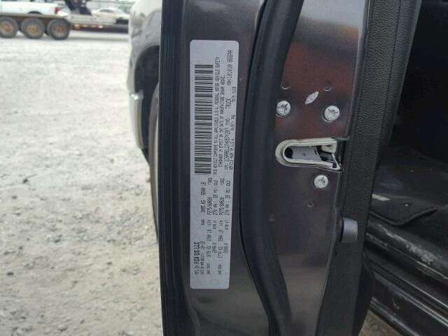 1C6RR6LG7HS574207 - 2017 RAM 1500 SLT შავი ფოტო 10