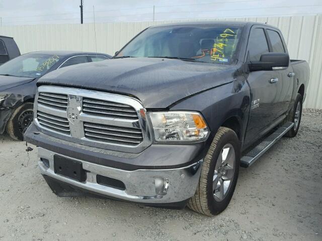 1C6RR6LG7HS574207 - 2017 RAM 1500 SLT შავი ფოტო 2