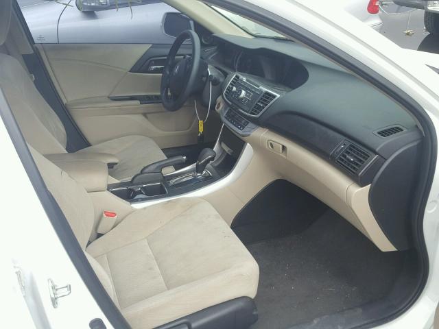 1HGCR2F72DA269640 - 2013 HONDA ACCORD EX WHITE photo 5