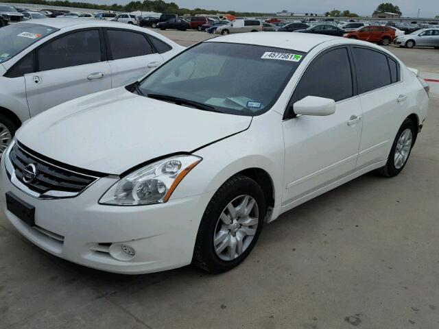 1N4AL2AP9CN546358 - 2012 NISSAN ALTIMA BAS WHITE photo 2