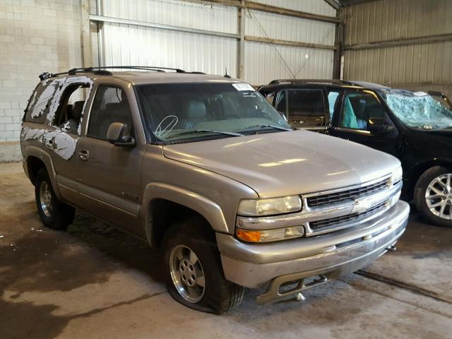 1GNEK13Z22J276443 - 2002 CHEVROLET TAHOE K150 TAN photo 1