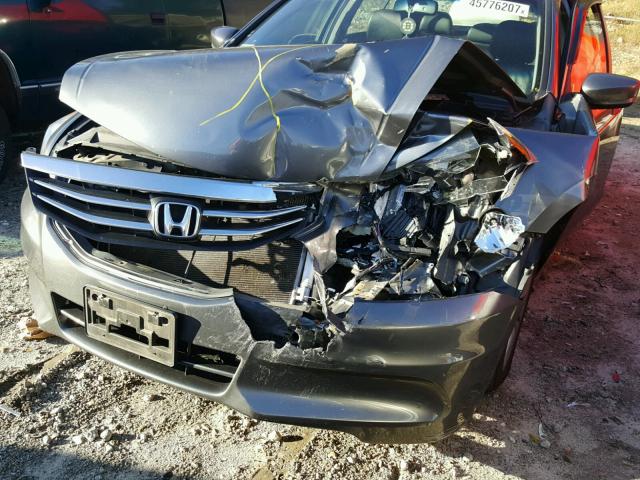 1HGCP2F84BA032465 - 2011 HONDA ACCORD EXL GRAY photo 9