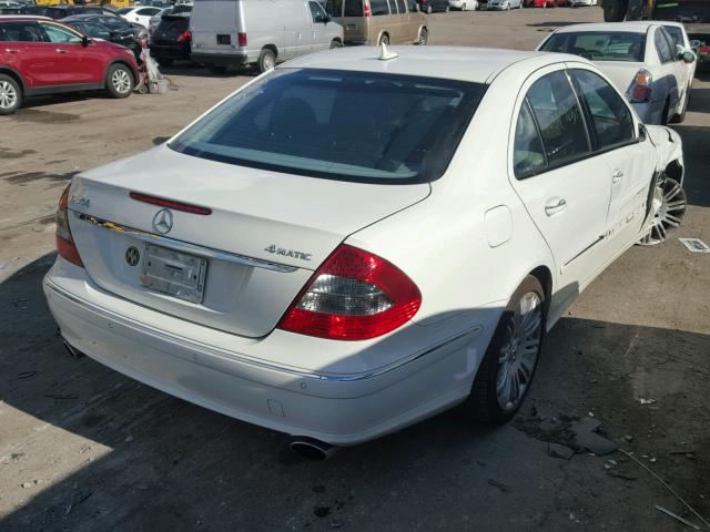 WDBUF87X57B164150 - 2007 MERCEDES-BENZ E 350 4MAT WHITE photo 4