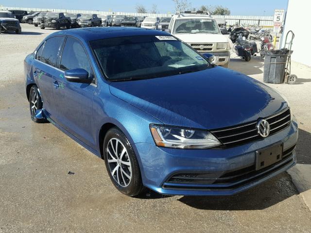 3VWDB7AJ0HM287020 - 2017 VOLKSWAGEN JETTA SE BLUE photo 1