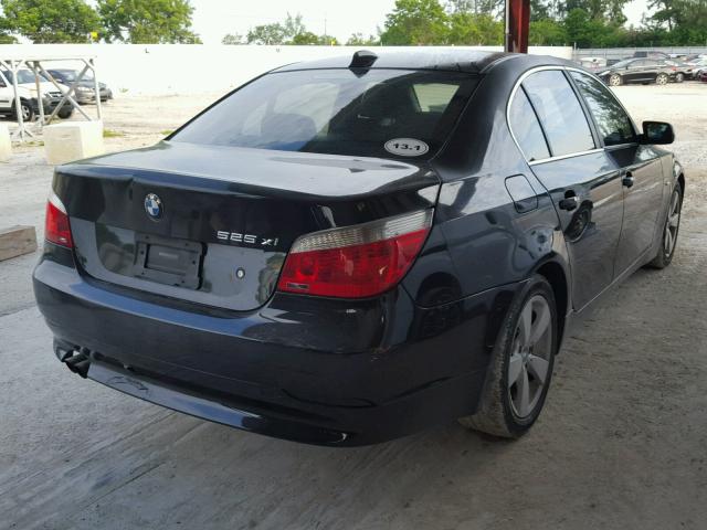 WBANF33546CS36488 - 2006 BMW 525 XI შავი ფოტო 4