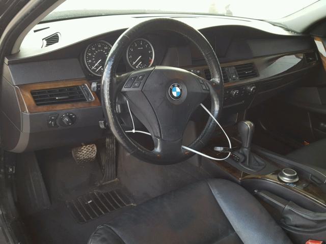 WBANF33546CS36488 - 2006 BMW 525 XI შავი ფოტო 9