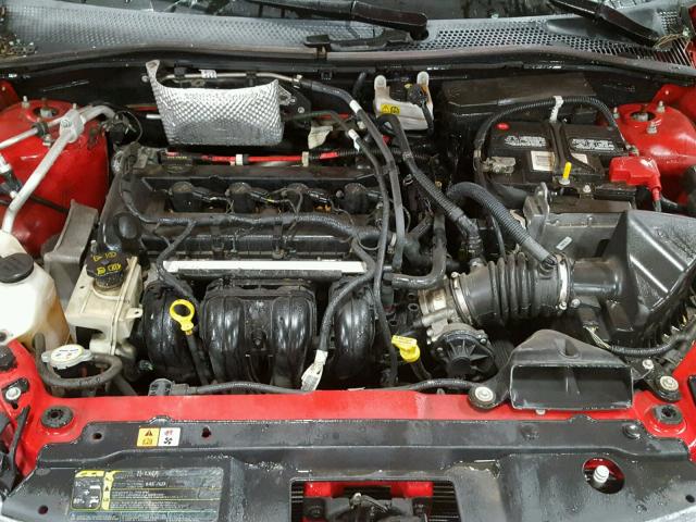 1FAHP35N38W127747 - 2008 FORD FOCUS SE RED photo 7