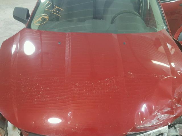 1FAHP3EN5AW160187 - 2010 FORD FOCUS S RED photo 7