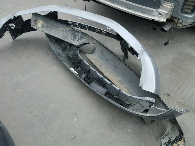 WAURGAFD5DN005963 - 2013 AUDI A8 L QUATT SILVER photo 9