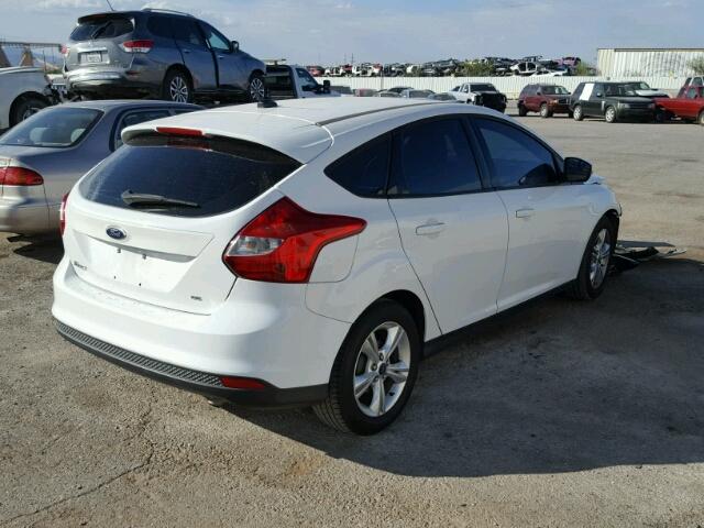 1FADP3K2XDL354342 - 2013 FORD FOCUS SE WHITE photo 4