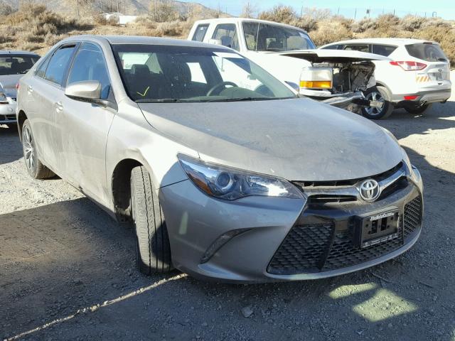 4T1BF1FKXHU709198 - 2017 TOYOTA CAMRY LE SILVER photo 1