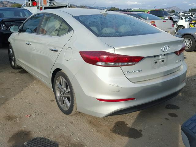 5NPD84LF7HH061619 - 2017 HYUNDAI ELANTRA SE SILVER photo 3