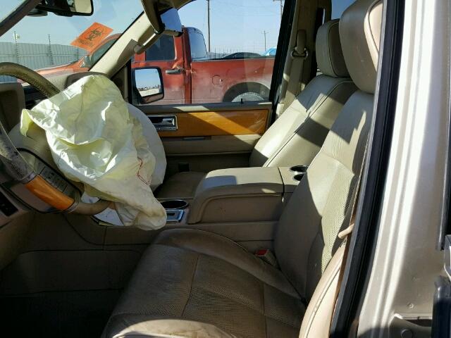 5LMFU27557LJ17814 - 2007 LINCOLN NAVIGATOR BEIGE photo 5