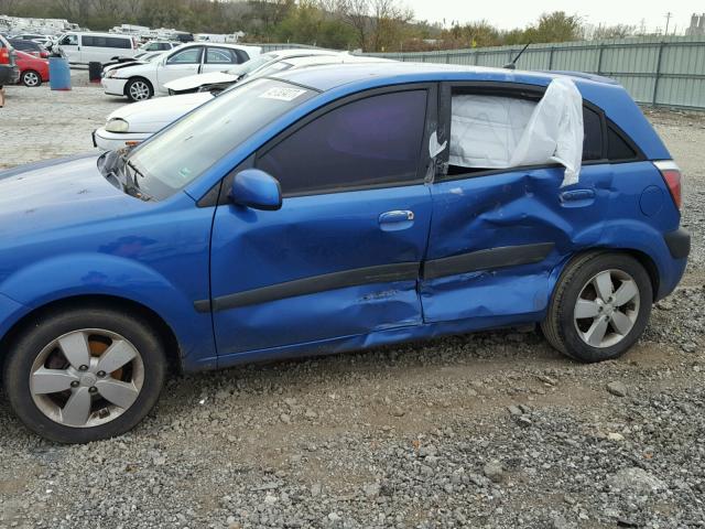 KNADE163186398447 - 2008 KIA RIO BLUE photo 10