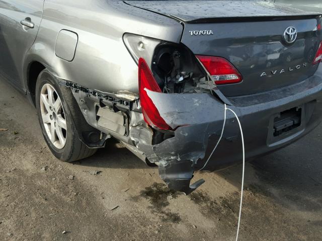 4T1BK36B07U204261 - 2007 TOYOTA AVALON XL GRAY photo 9