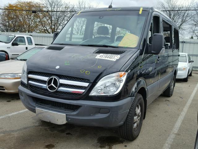 WDZPE7CC4D5786330 - 2013 MERCEDES-BENZ SPRINTER 2 BLACK photo 2