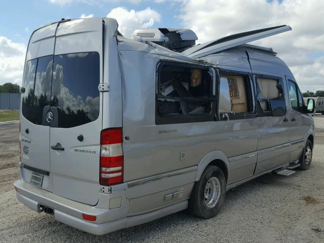 WD3PF4CD5E5876571 - 2014 MERCEDES-BENZ SPRINTER 3 SILVER photo 4