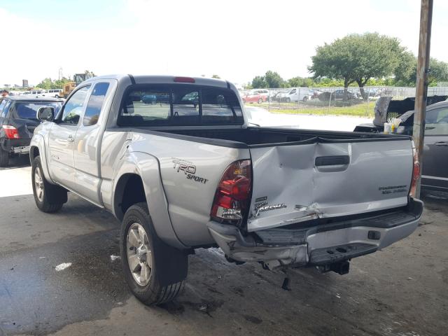 5TETU62NX6Z287997 - 2006 TOYOTA TACOMA PRE SILVER photo 3