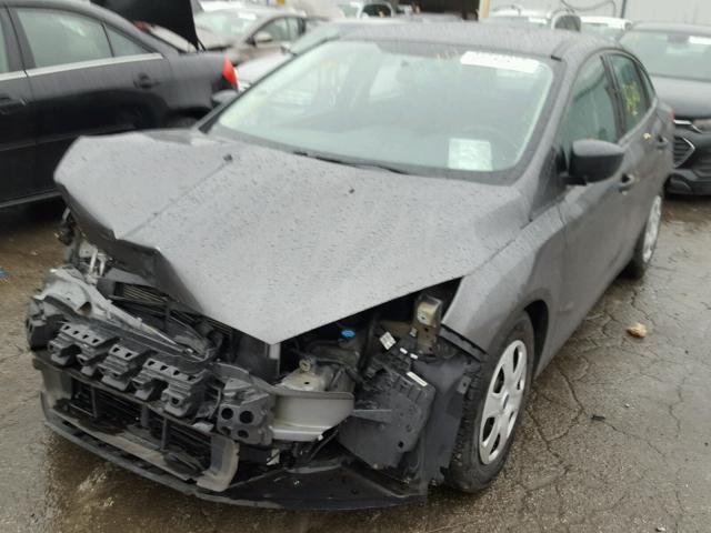 1FADP3E26GL266792 - 2016 FORD FOCUS S GRAY photo 2