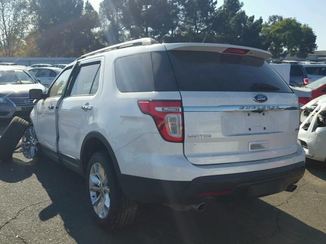 1FMHK8F8XBGA38897 - 2011 FORD EXPLORER L WHITE photo 3