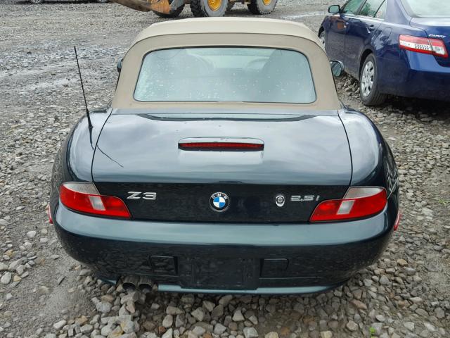 4USCN33432LK52481 - 2002 BMW Z3 2.5 GREEN photo 6